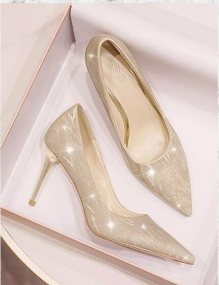 2026 new daily wedding couple wearing high heels