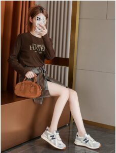 Leather sports shoes with a poop like feel, women's shoes 2026 new model