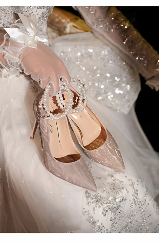 2026 New Exquisite Pointed High Heels