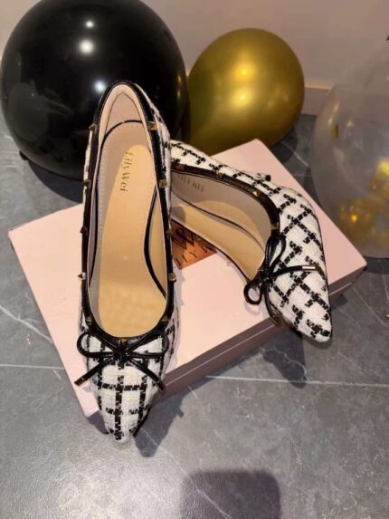 Commuting Fashion Small Fragrant High Heels